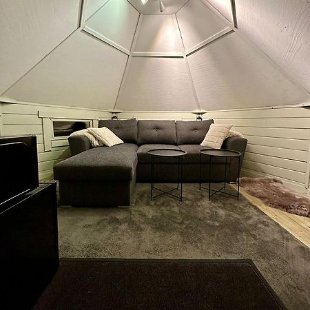Camp Caroli Hobbit Hut Villa Jukkasjärvi Exterior foto